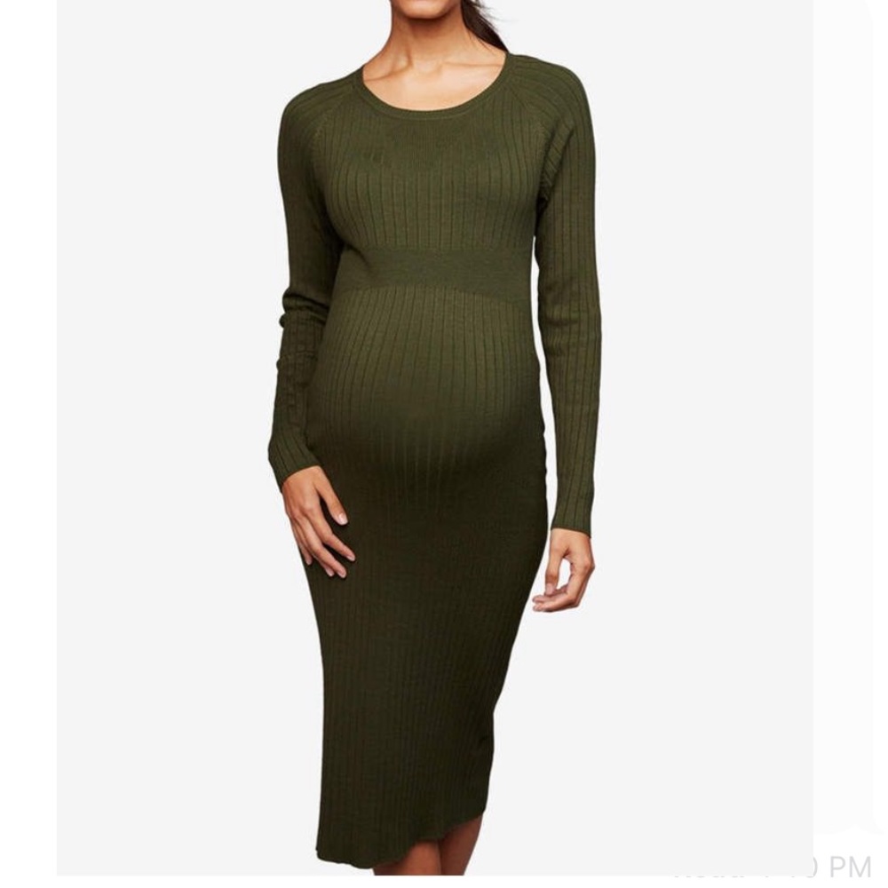 Olive greeen ribbed maternity dress